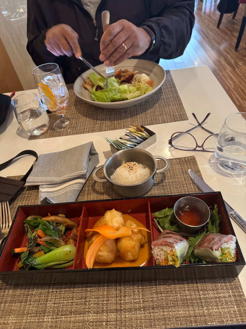 Lunch at at&nbsp;Elements